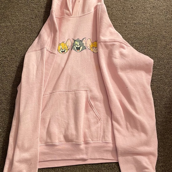 matching sweat pants and sweat shirt set! - Picture 4 of 5